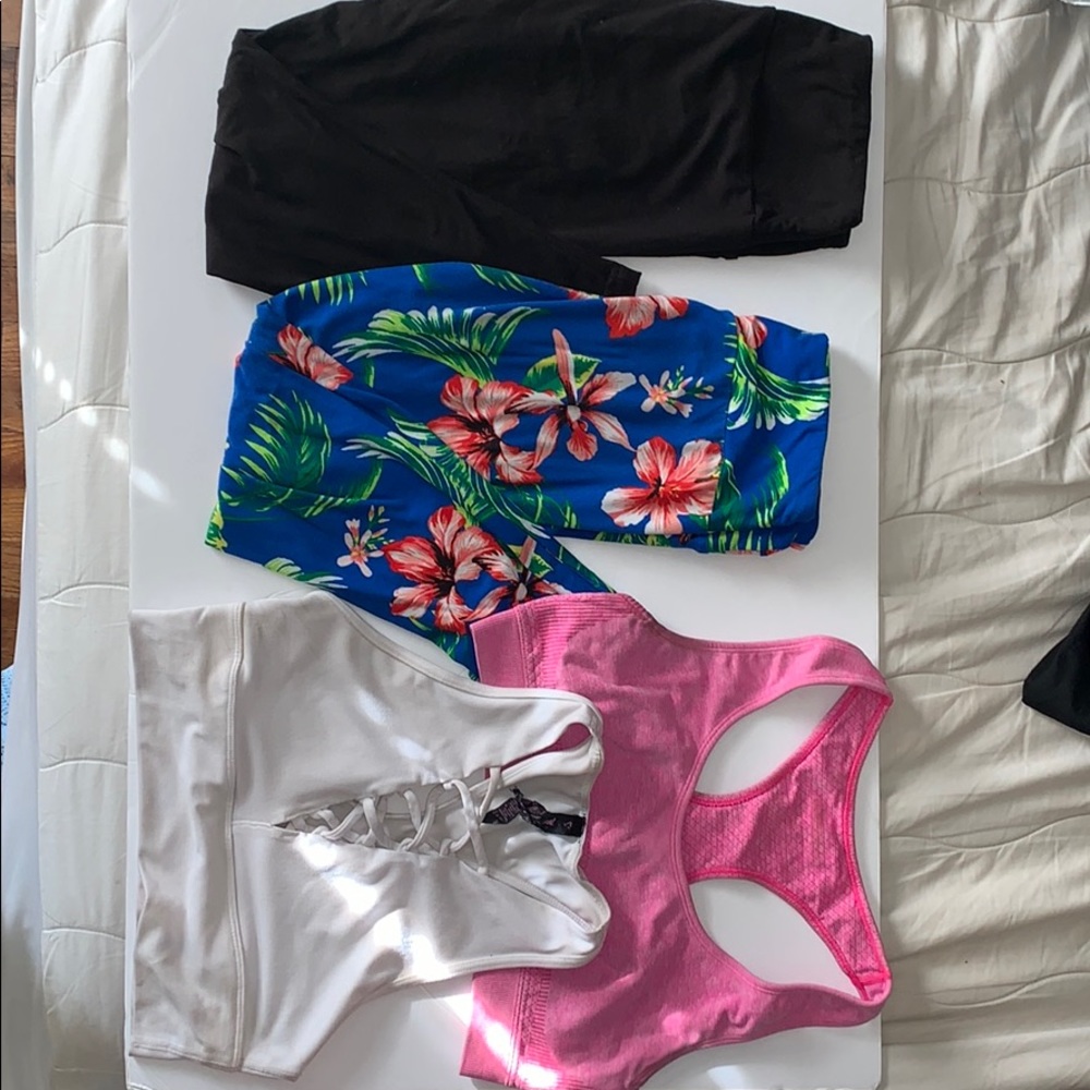 Women’s workout leggings & sports bra bundle!